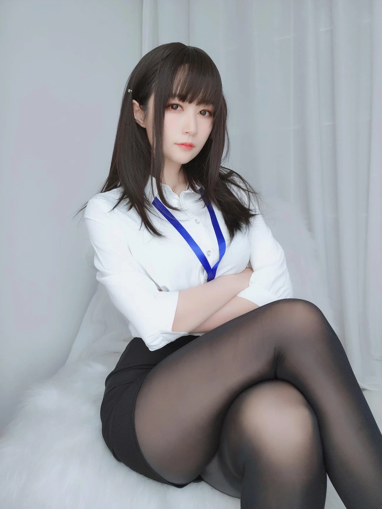 白银81 制服 [121P]