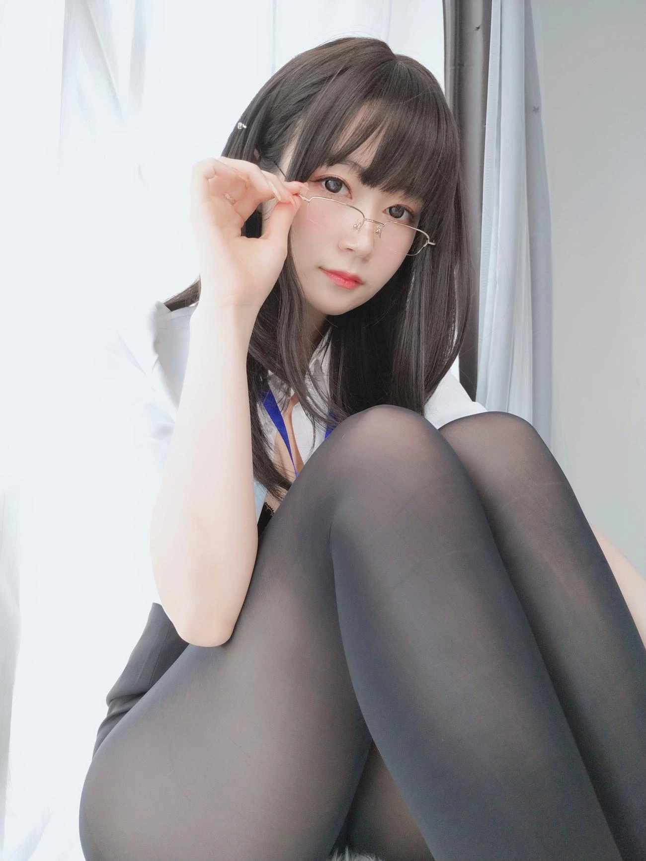 白银81 制服 [121P]