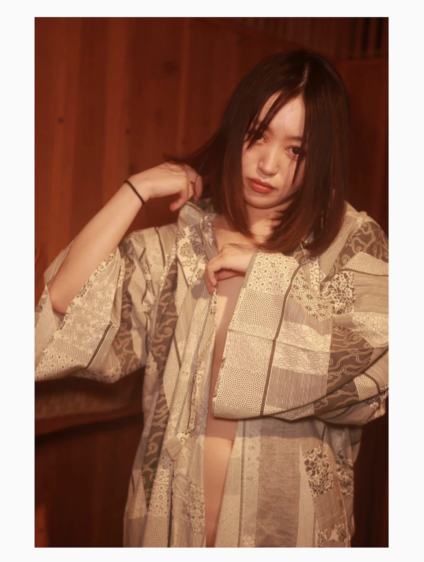 齐藤静[斉藤静][Photobook] セミヌード写真集 カップルで人気のラブホで [193P]