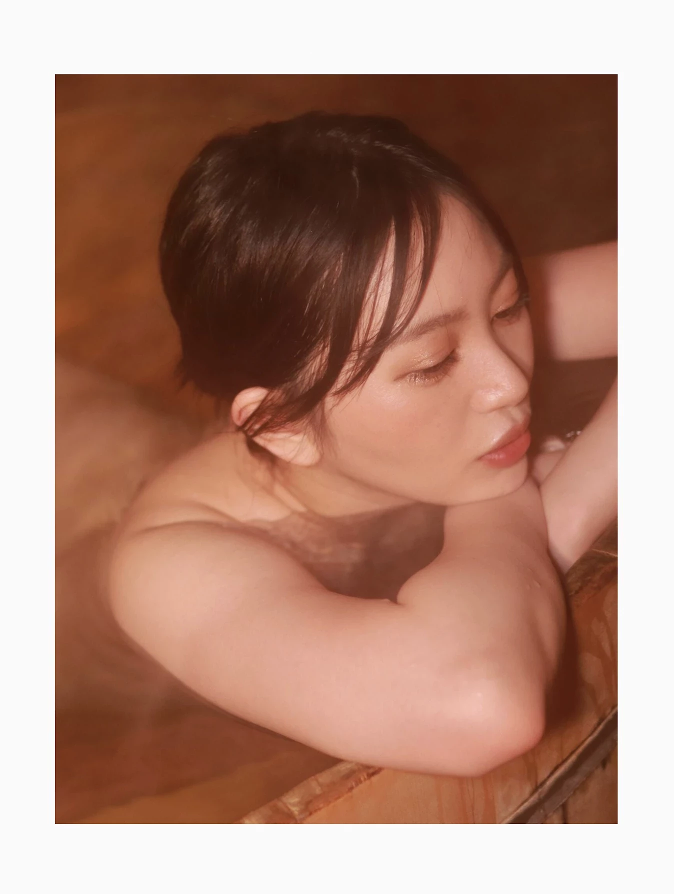 齐藤静[斉藤静][Photobook] セミヌード写真集 カップルで人気のラブホで [193P]