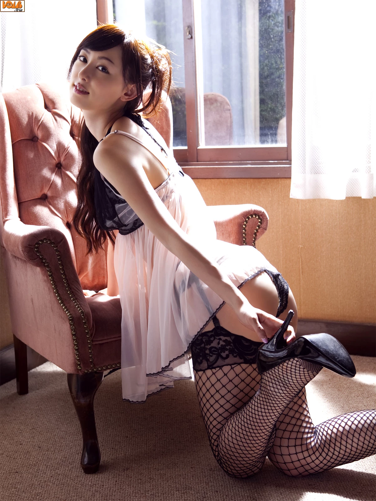 2009.11 Rina Akiyama [90P]