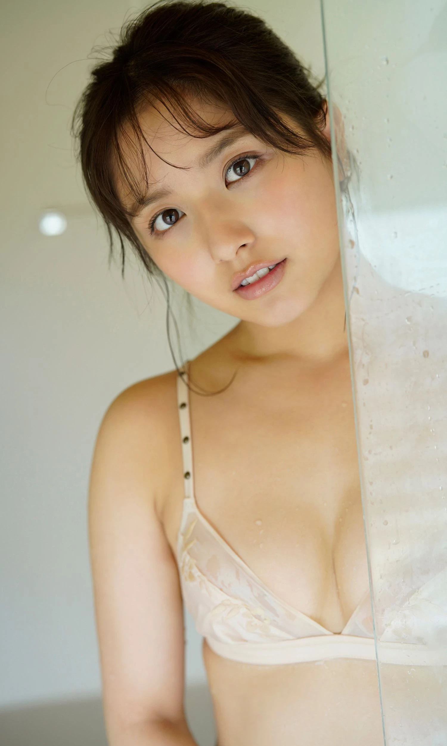 大和田南那[Photobook] 2020.12.21 [デジタル限定]写真集“フルボディ” 周プレ PHOTO BOOK [153P]