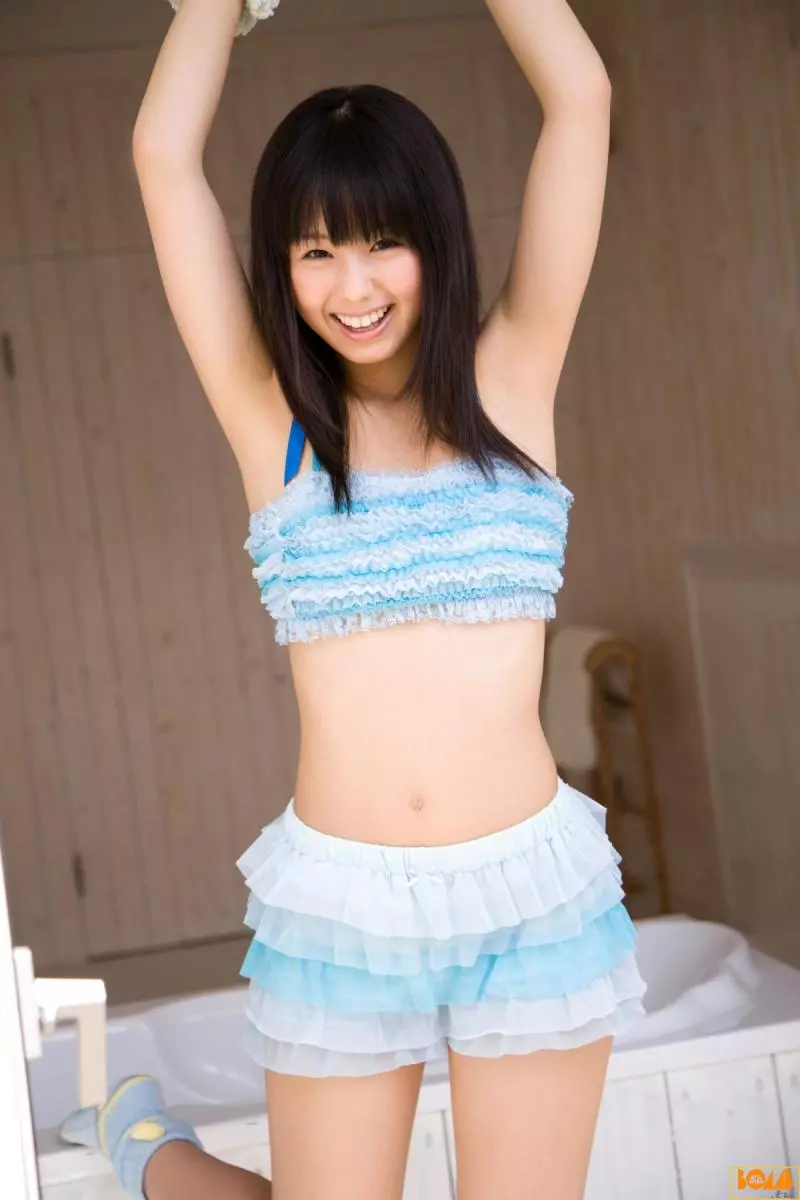 小池里奈 - [BOMB.tv] GRAVURE Channel 小池里奈 [2009.08]