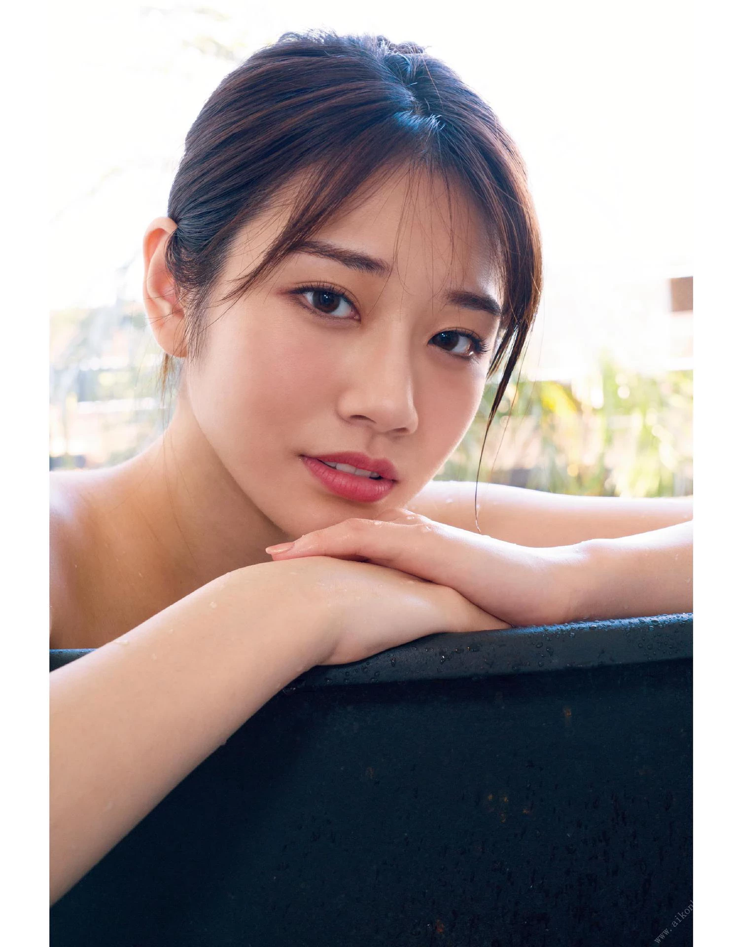 河北彩花 1st Photobook - SAIKA [111P]