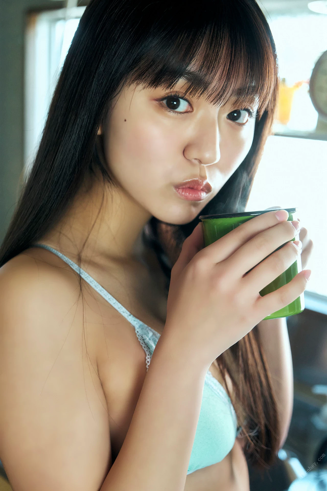 豊田留妃[豊田ルナ][Photobook] 2023.05.30 FLASHデジタル写真集 ヒロインは幼驯染み [109P]