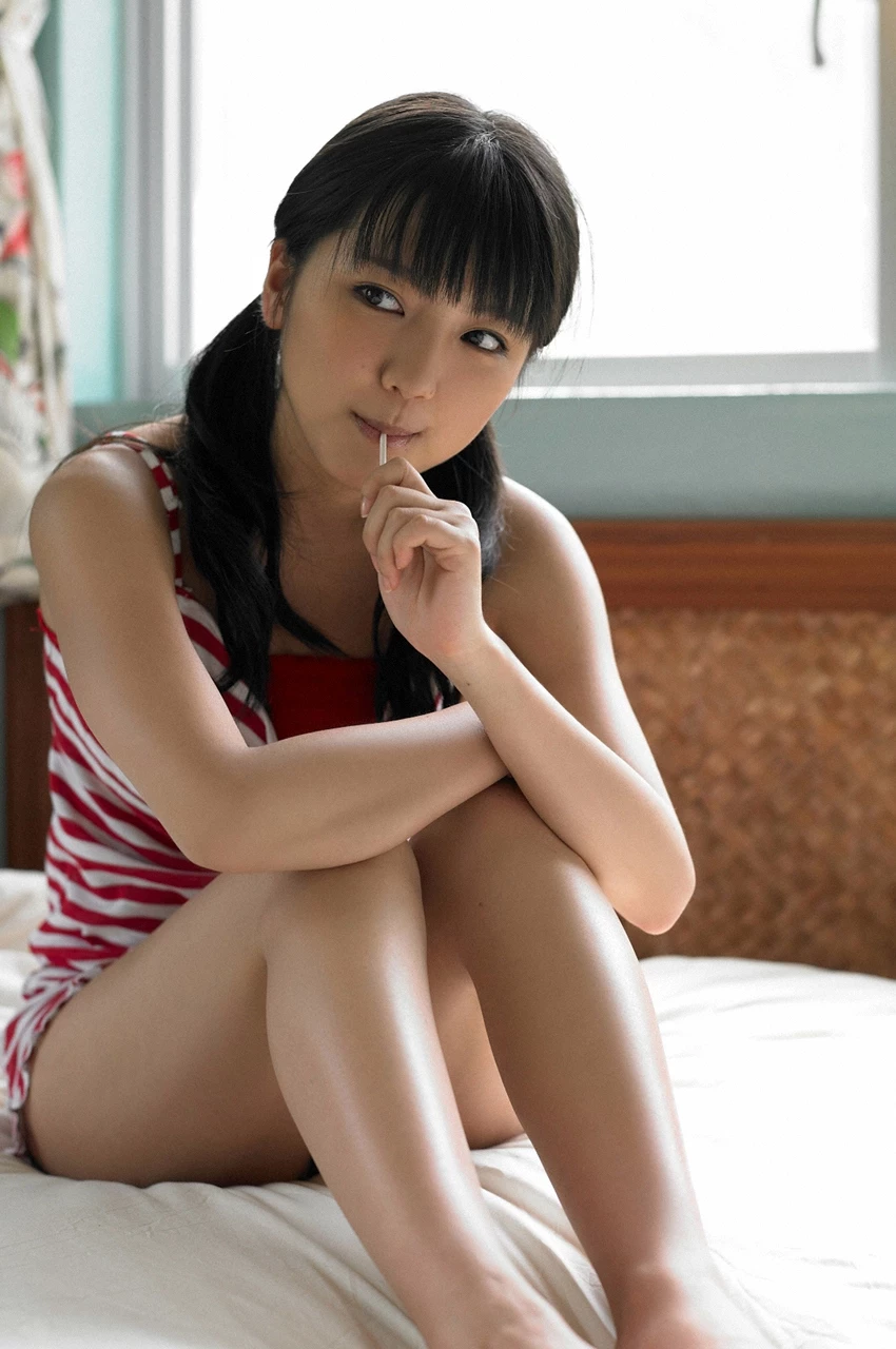 真野恵里菜[UTB] 2010 Vol.199 Airi Suzuki, Jurina Matsui, Erina Mano 铃木爱理, 松井珠理奈 [406P]