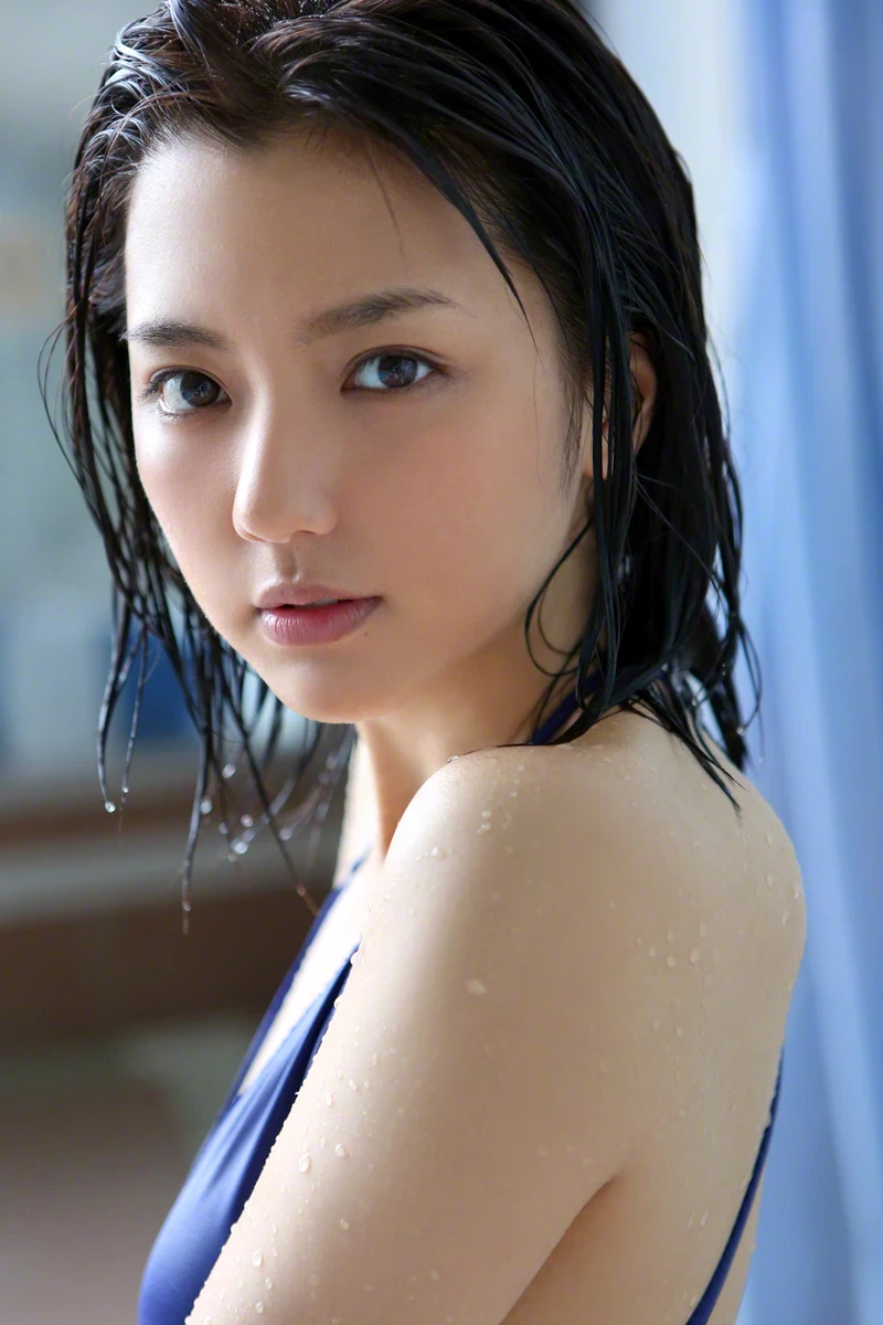 真野恵里菜[Wanibooks] 2015年05月号 #131 Erina Mano [577P]