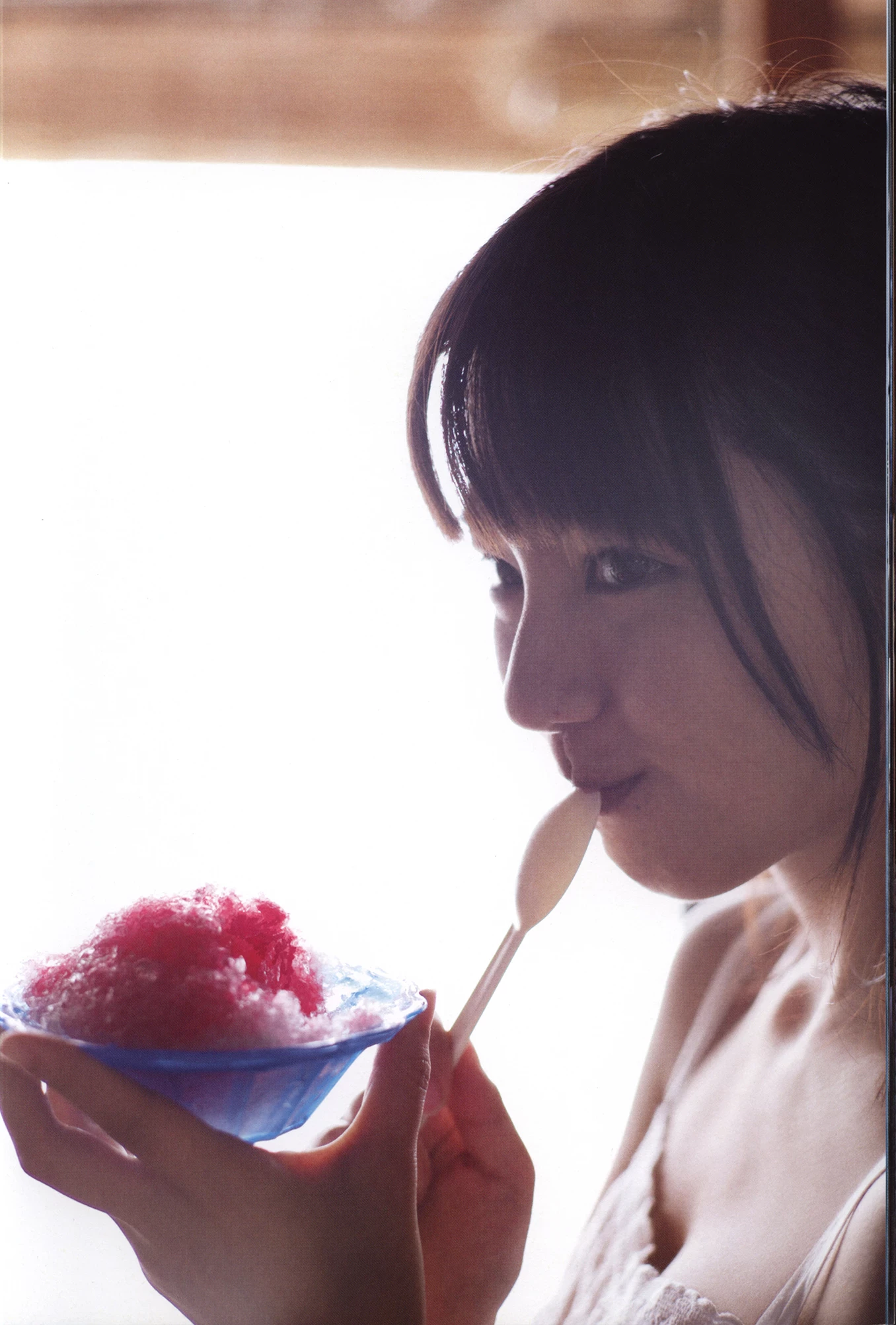 真野恵里菜[Bomb.tv] 2009.10 Mano Erina [510P]