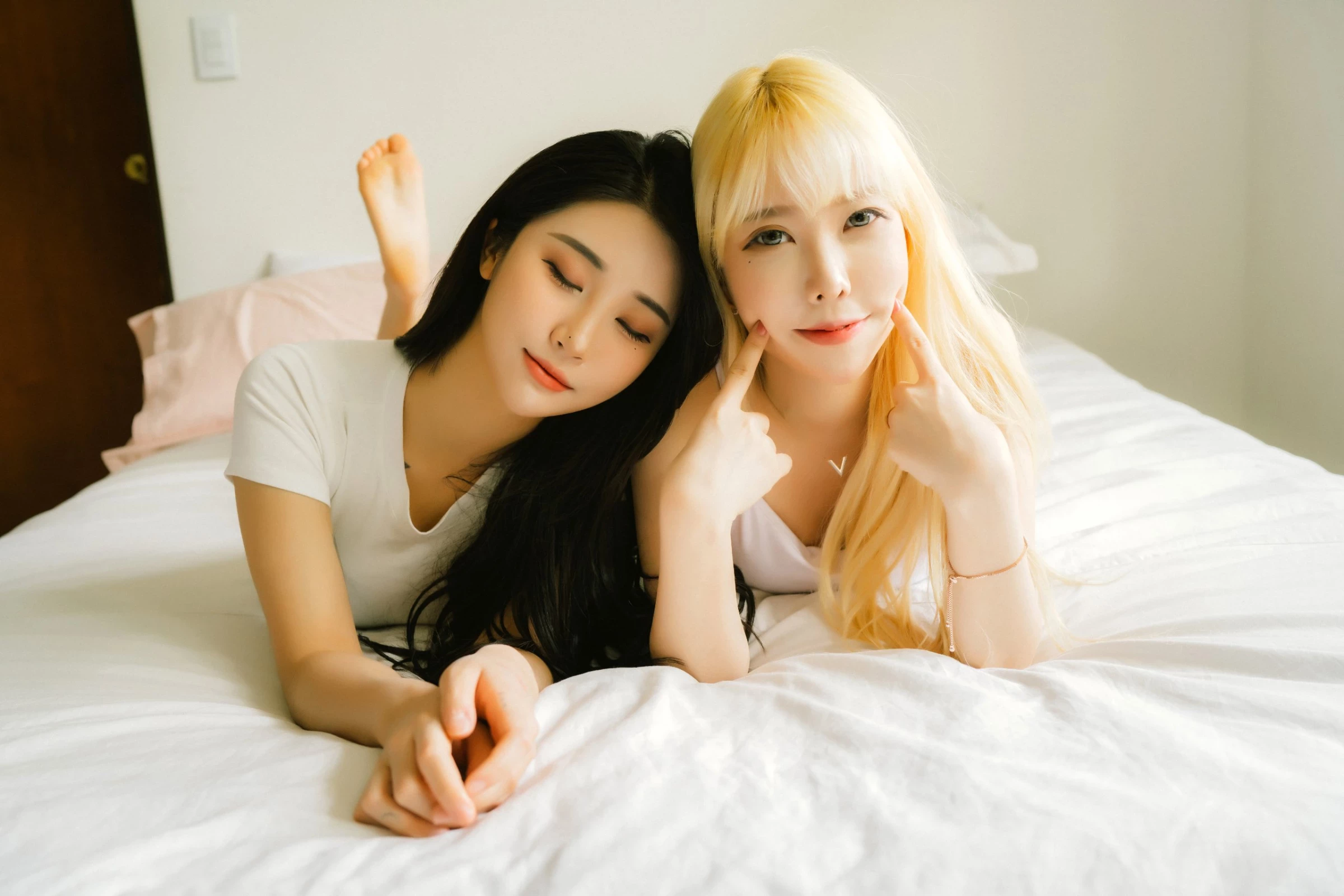 Bomi [보미] x Zia [지아] - Together Vol.02 [70P]