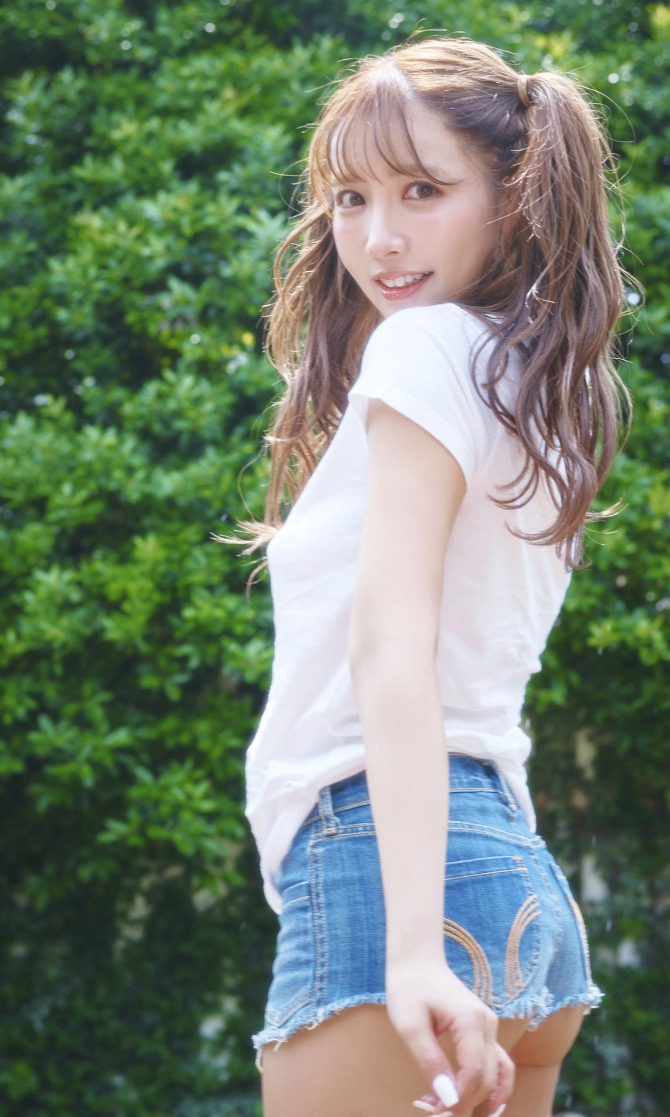 三上悠亜[Photobook] 写真集“Your DOLL”周プレ PHOTO BOOK [103P]