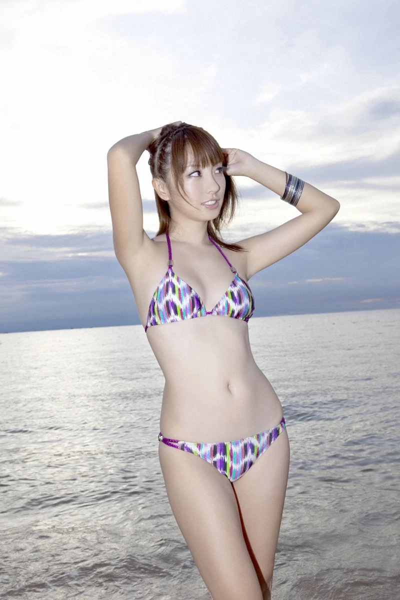 山本梓 4 [42P]