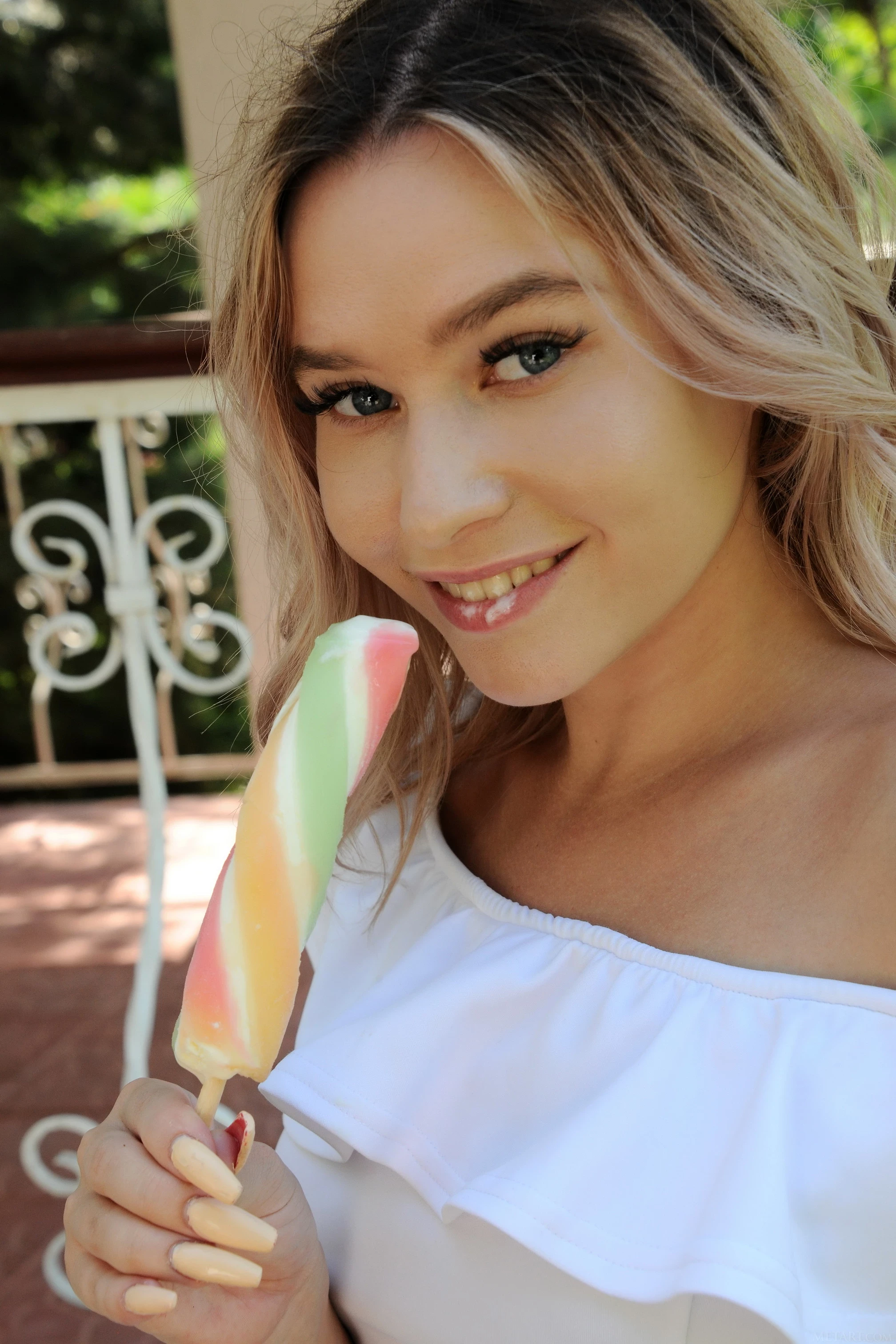 Angelina Ash - Ice Cream [120P]