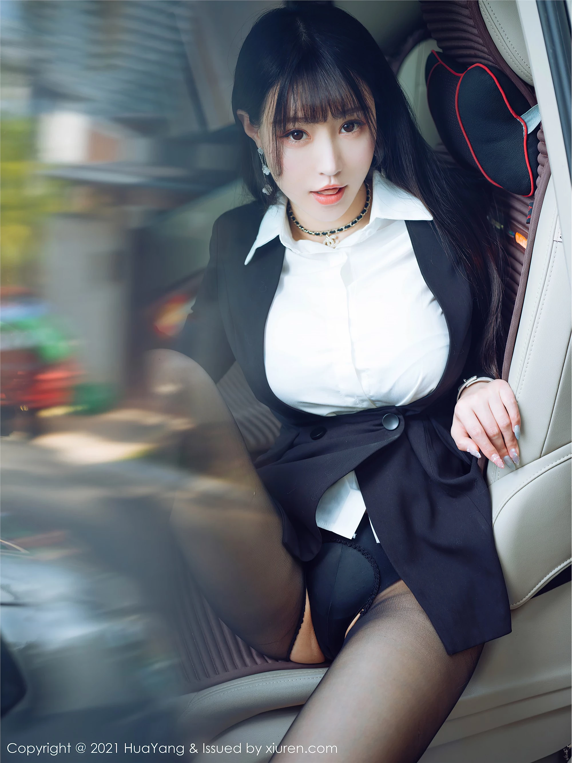 [HuaYang花漾]2021.04.01 VOL.383 朱可儿Flowe完整版无水印写真[74P]