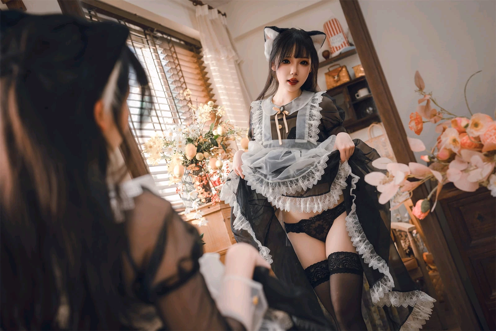 Astra 雪晴 - Transparent maid 透明女仆 [71P]