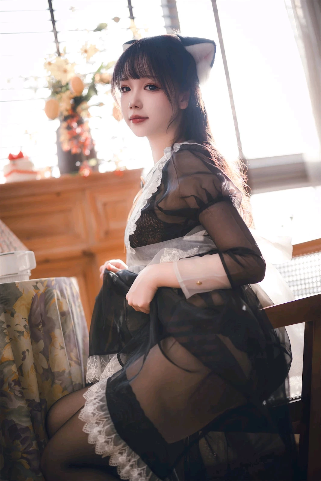 Astra 雪晴 - Transparent maid 透明女仆 [71P]