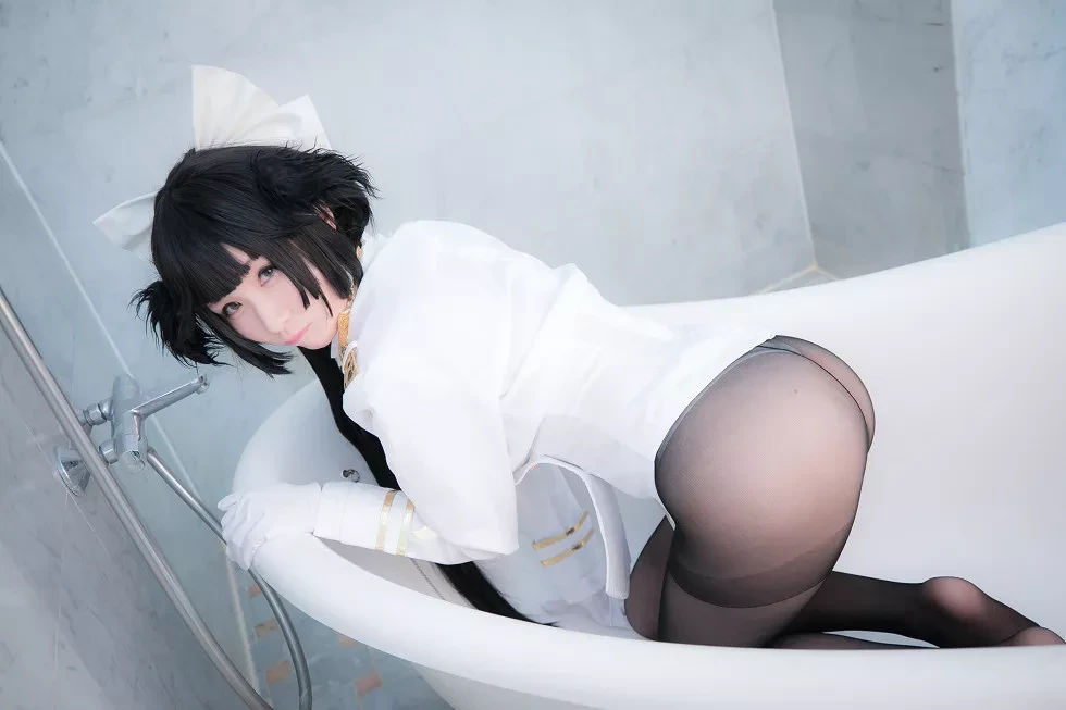 [Cosplay精选]《高雄&爱宕》性感兔女郎私房内衣系列秀完美身材豪乳诱惑写真461P