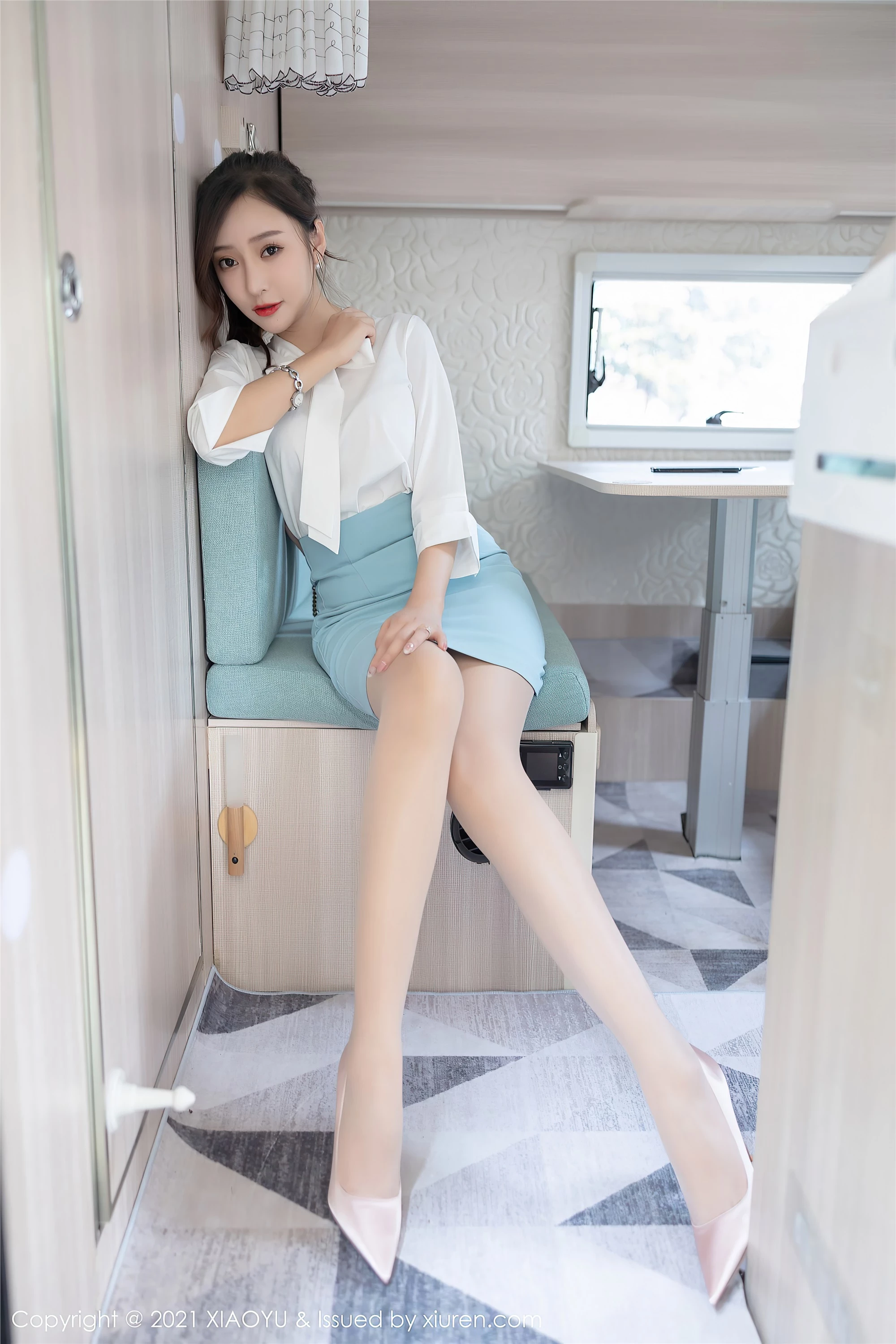 [XIAOYU画语系列]2021.10.19 Vol.635 王馨瑶yanni完整版无水印写真[99P]