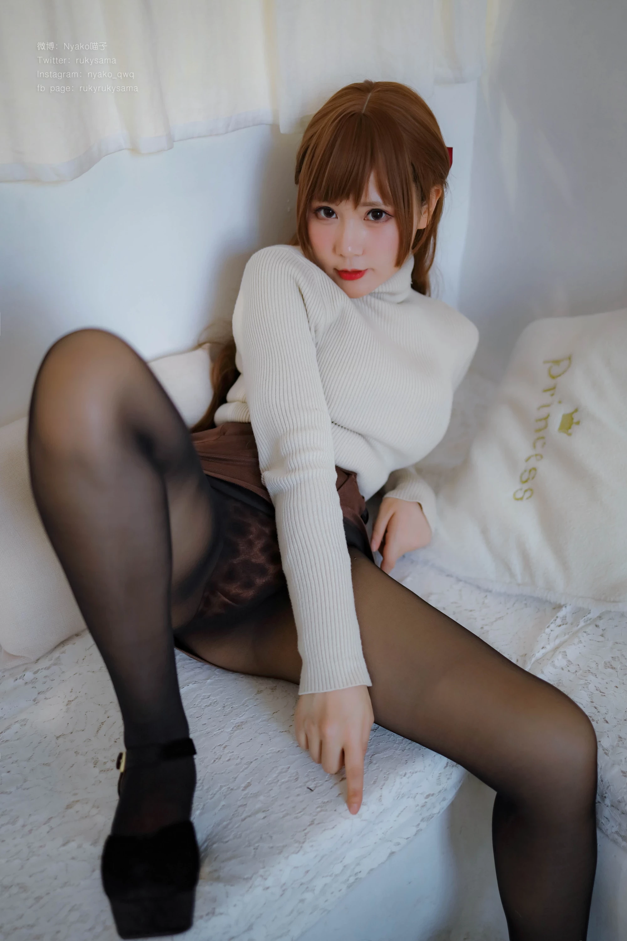 Nyako Mousou[Cosplay] Kanojo to no Dousei Seikatsu [139P]