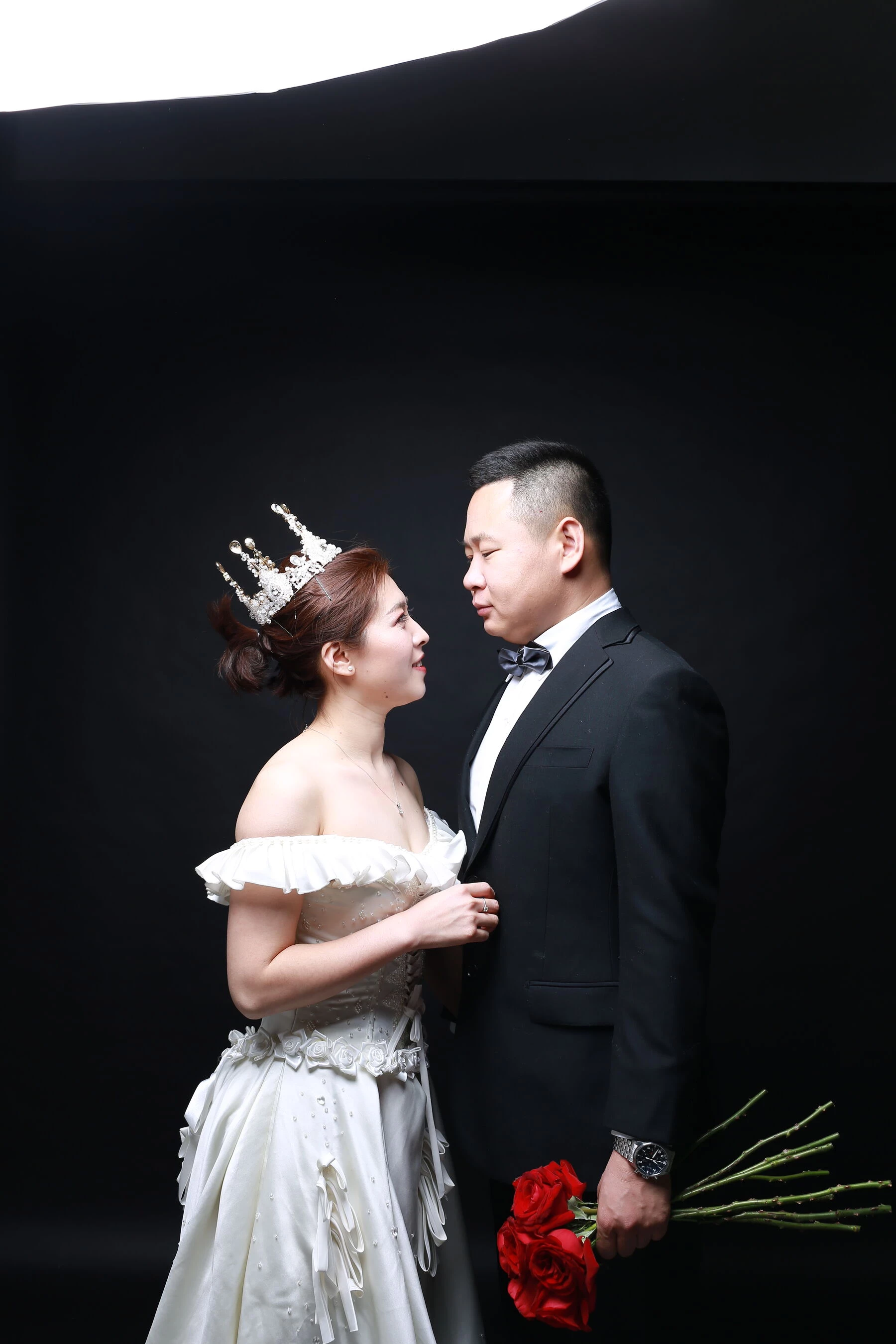 [Photo]小夫妻露点婚纱照 [575P]