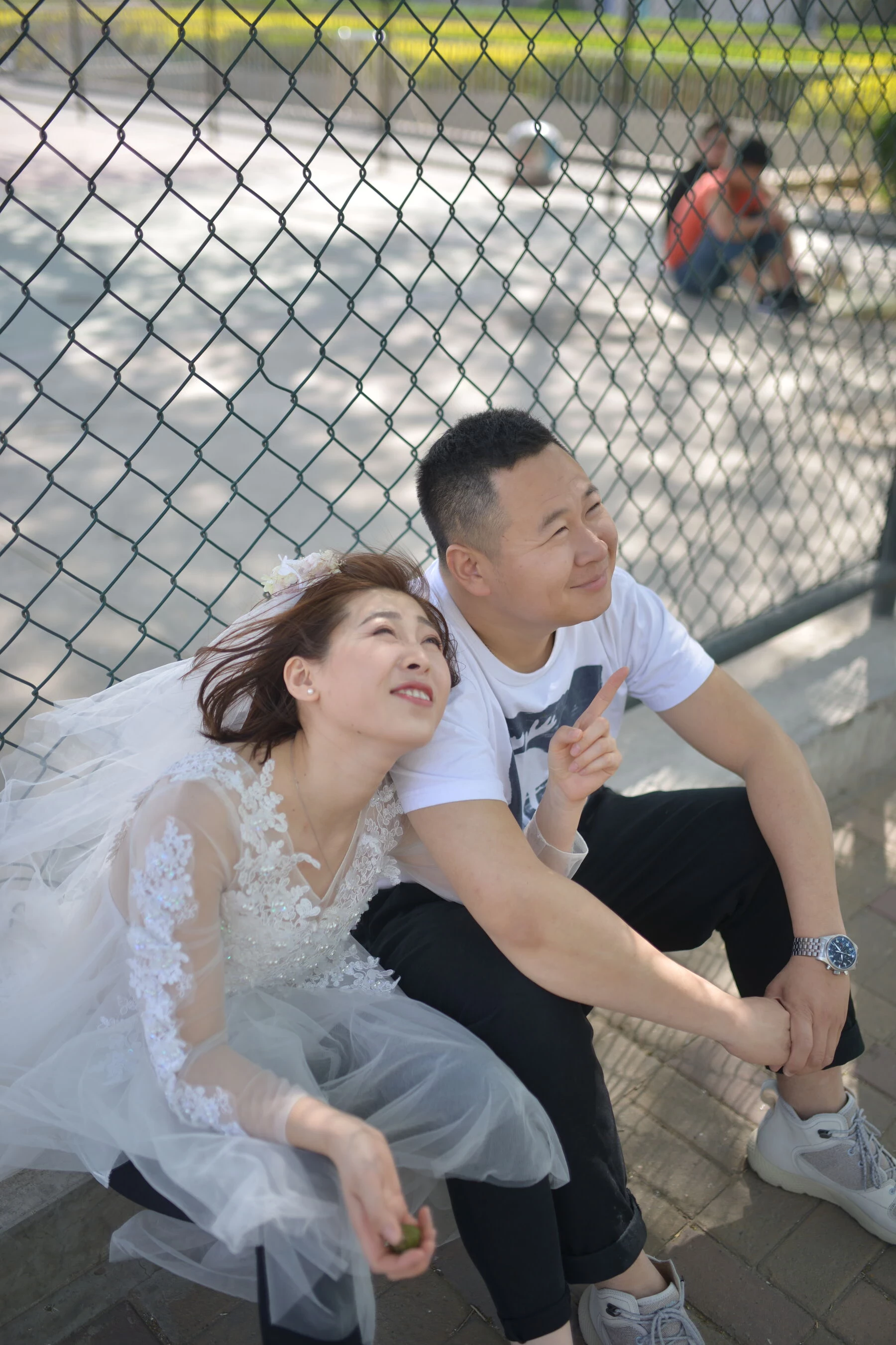 [Photo]小夫妻露点婚纱照 [575P]