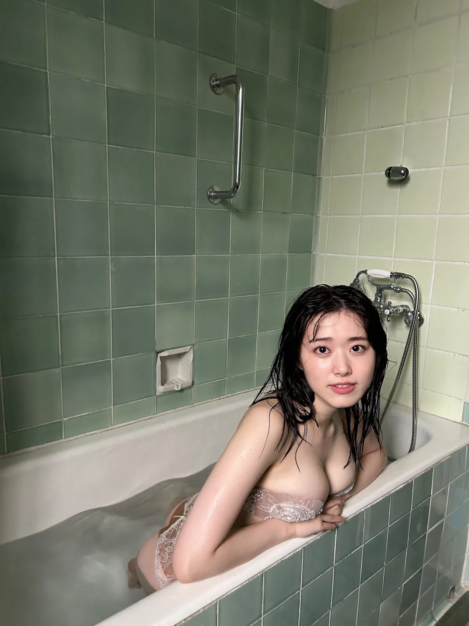 杉本爱莉铃 [Weekly Playboy] 2023.05.01 No.18