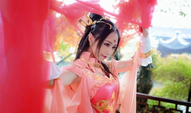 COSPLAY劍網3儒風七秀天闕沈沈夜未央