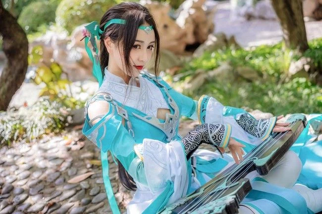 COSPLAY劍網3雪河琴娘古裝攝影