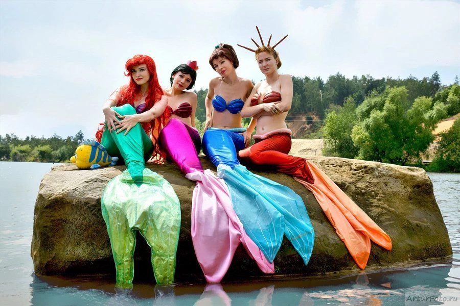 Random mermaid cosplays