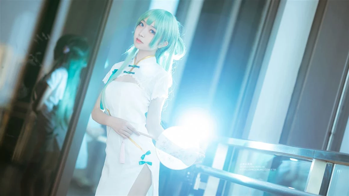 VOCALOID初音未來旗袍Cosplay[CN：_壯漢七煞_] [12P]