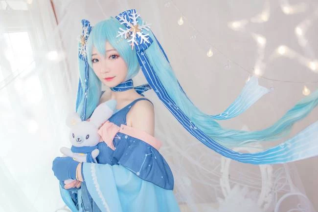 雪初音Cosplay[CN：九七] [9P]