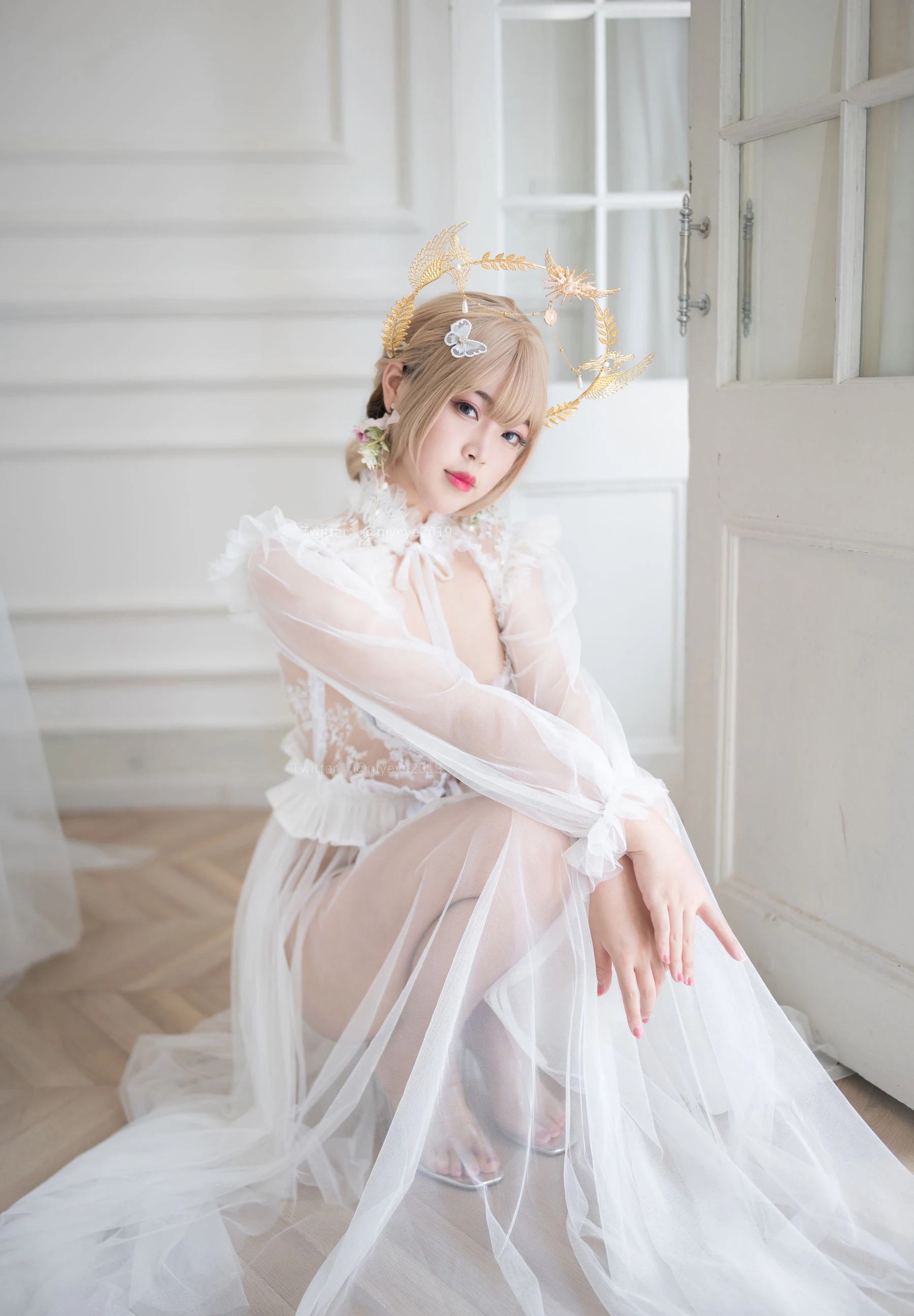 [Cosplay] 萌系小姐姐-白燁珍珠花嫁 [62P]