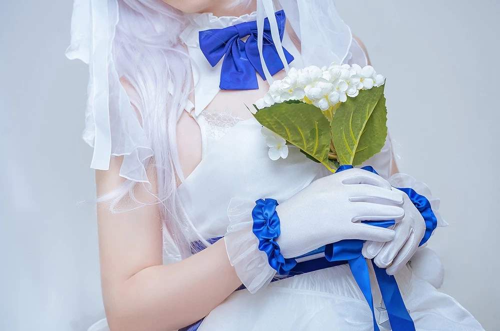 C9Sneaky - Bridal Laffey