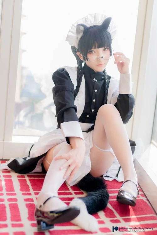 [臺灣COSER：小丁Ding]小丁こまち 台灣コスプレイヤー 貓メイドエロ畫像 [33P]