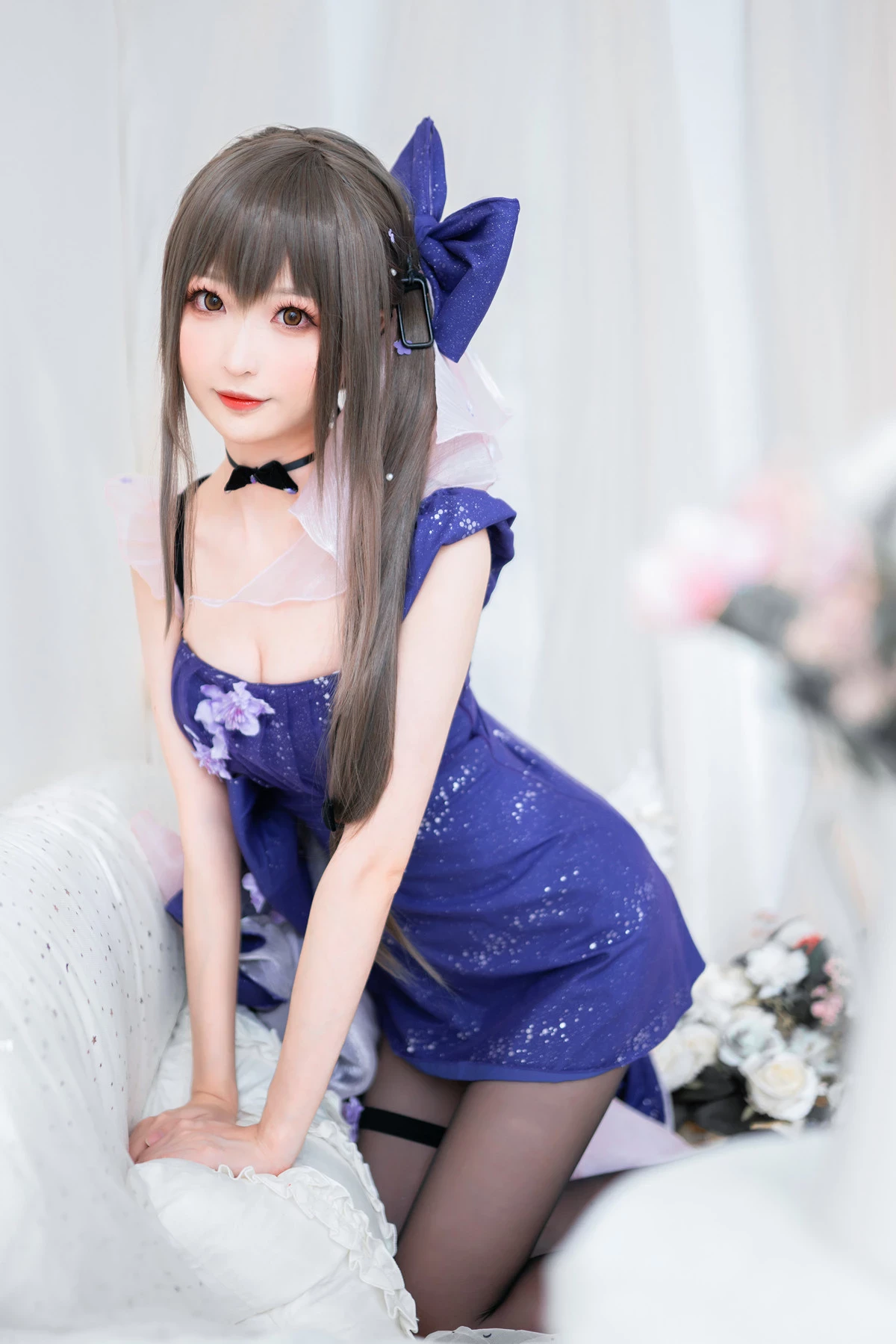 藍裙蝶美女私房Cosplay主題性感黑絲褲襪秀美腿撩人誘惑寫真 [20P]