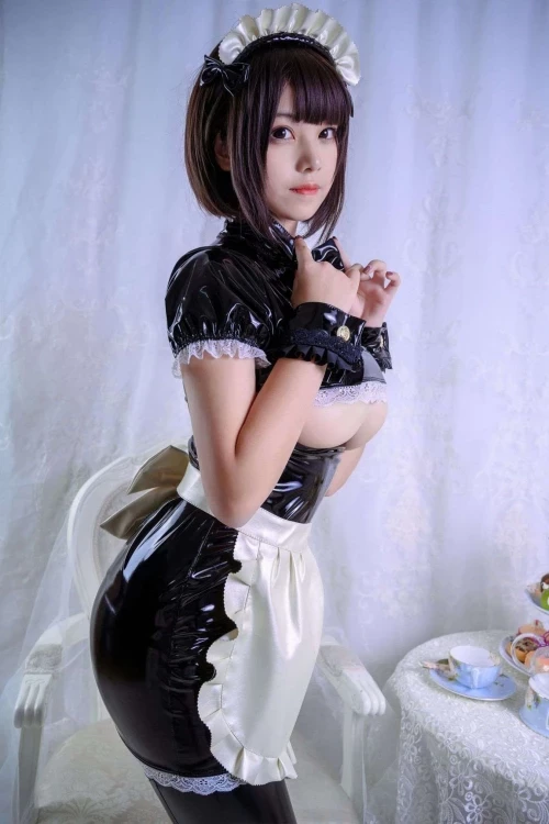 ラテックスメイド Latex Maid Cosplay [33P]