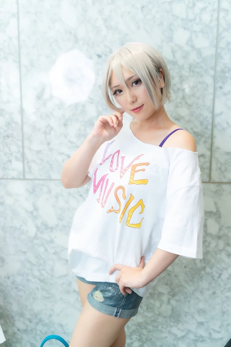 [Cosplay] Sazanami Miyabi [@MiyanekoVigor] [Updated 2021-12-16]