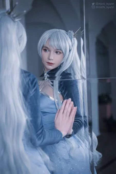 [Cosplay] Michi Kyunn - Weiss Schnee [23 December 2021]