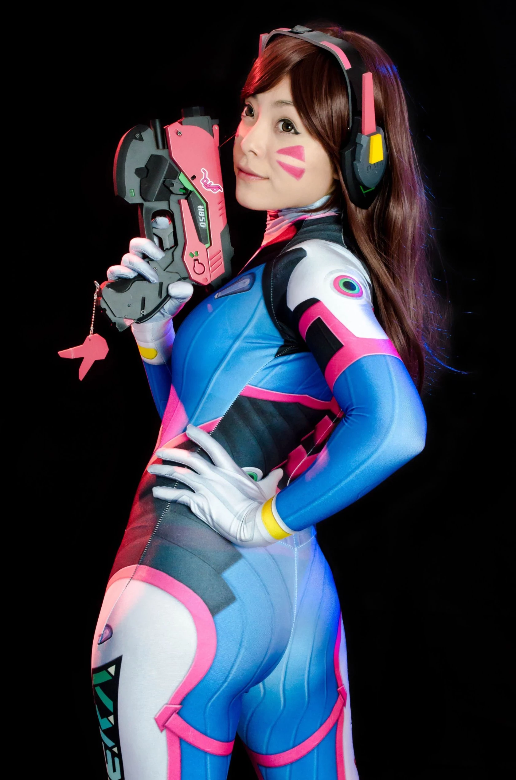 [Hitomi] DVa [25P]