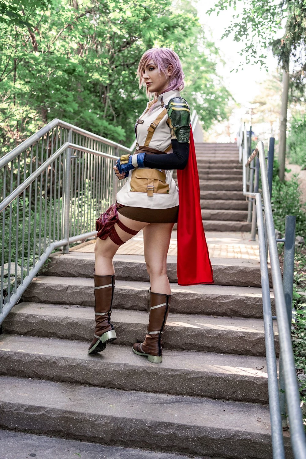 Luxlo Cosplay - Lightning