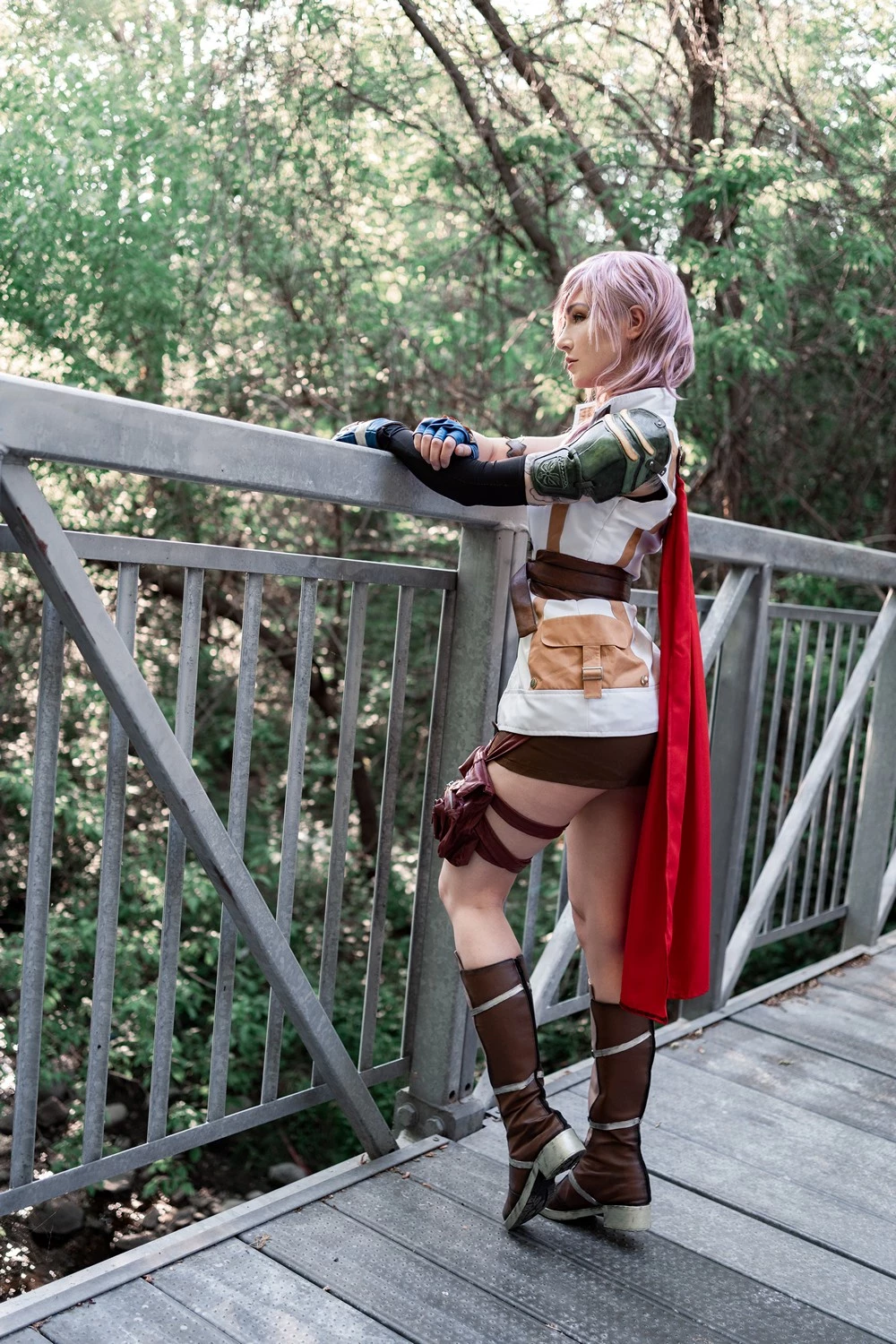 Luxlo Cosplay - Lightning