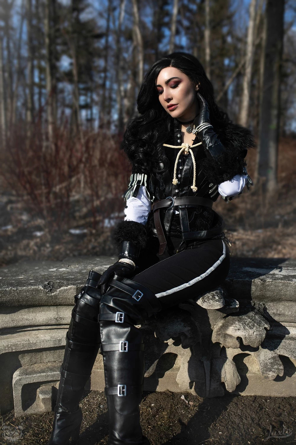 Luxlo Cosplay - Yennefer