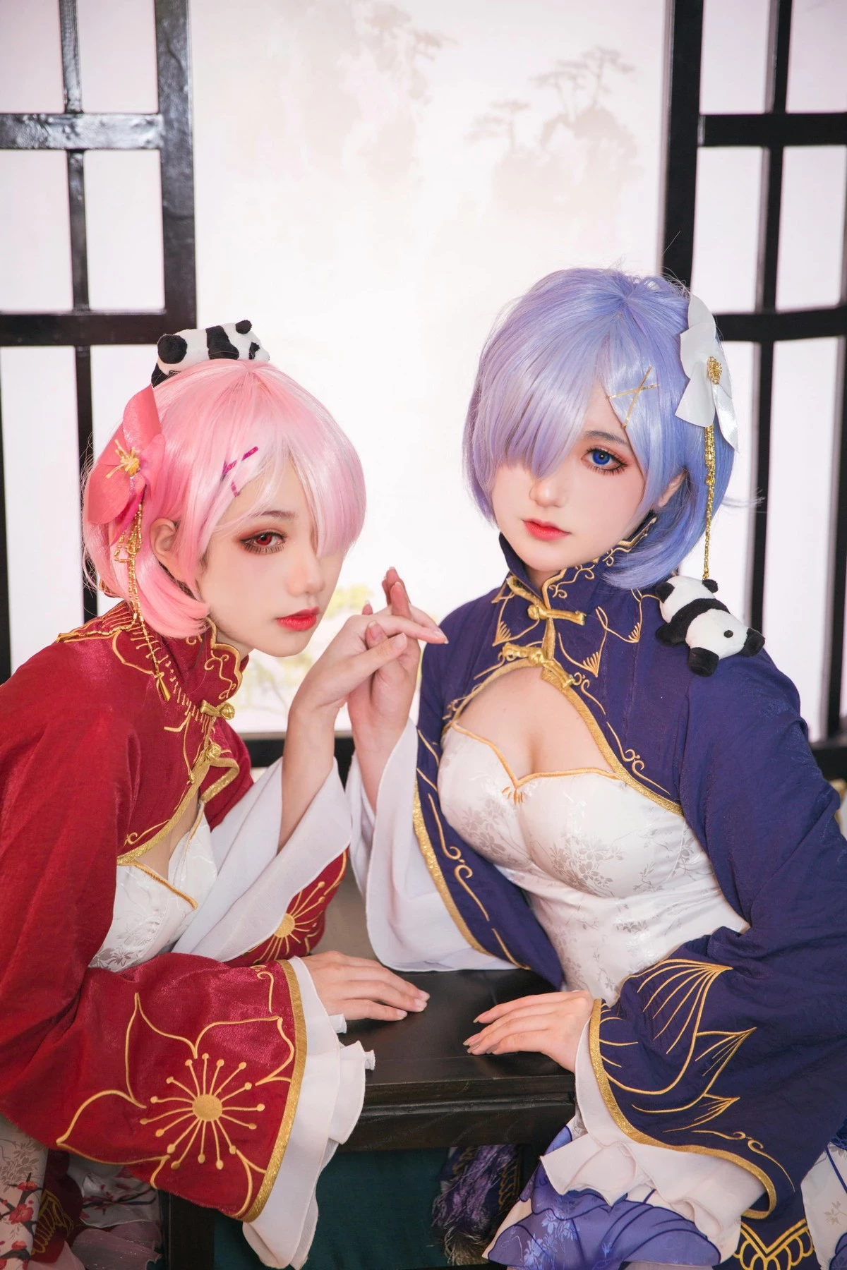 網絡美女翰耐Cosplay套圖合集主題明日方舟系列 英雄聯盟系列性感寫真