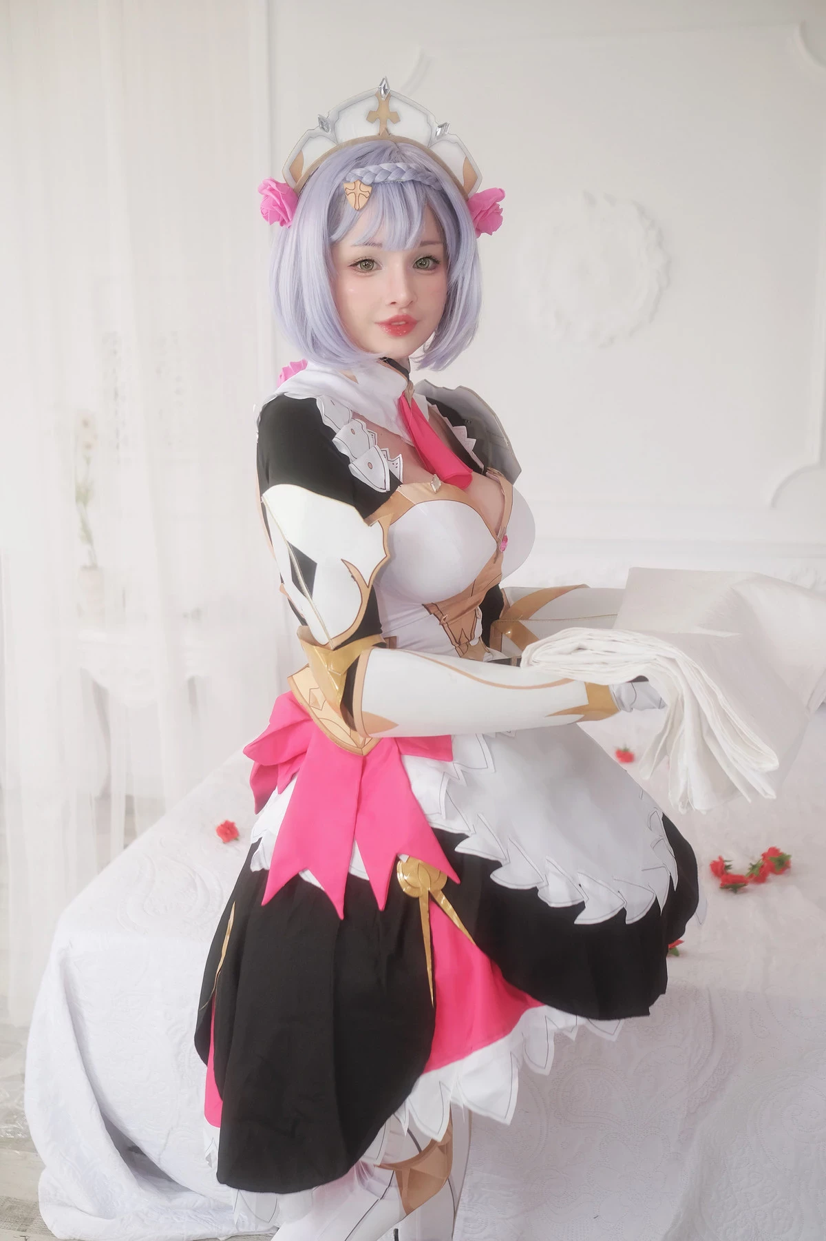 Hidori Rose Cosplay Noelle – Genshin Impact