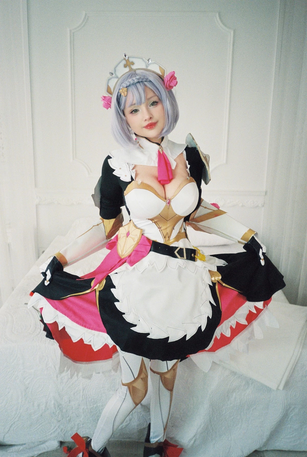 Hidori Rose Cosplay Noelle – Genshin Impact