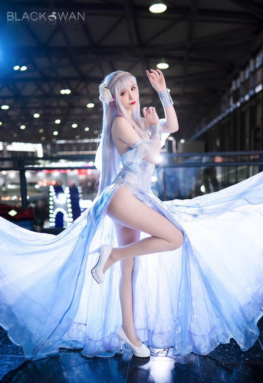 Sakiiii翎柒 Emilia Crystal Dress