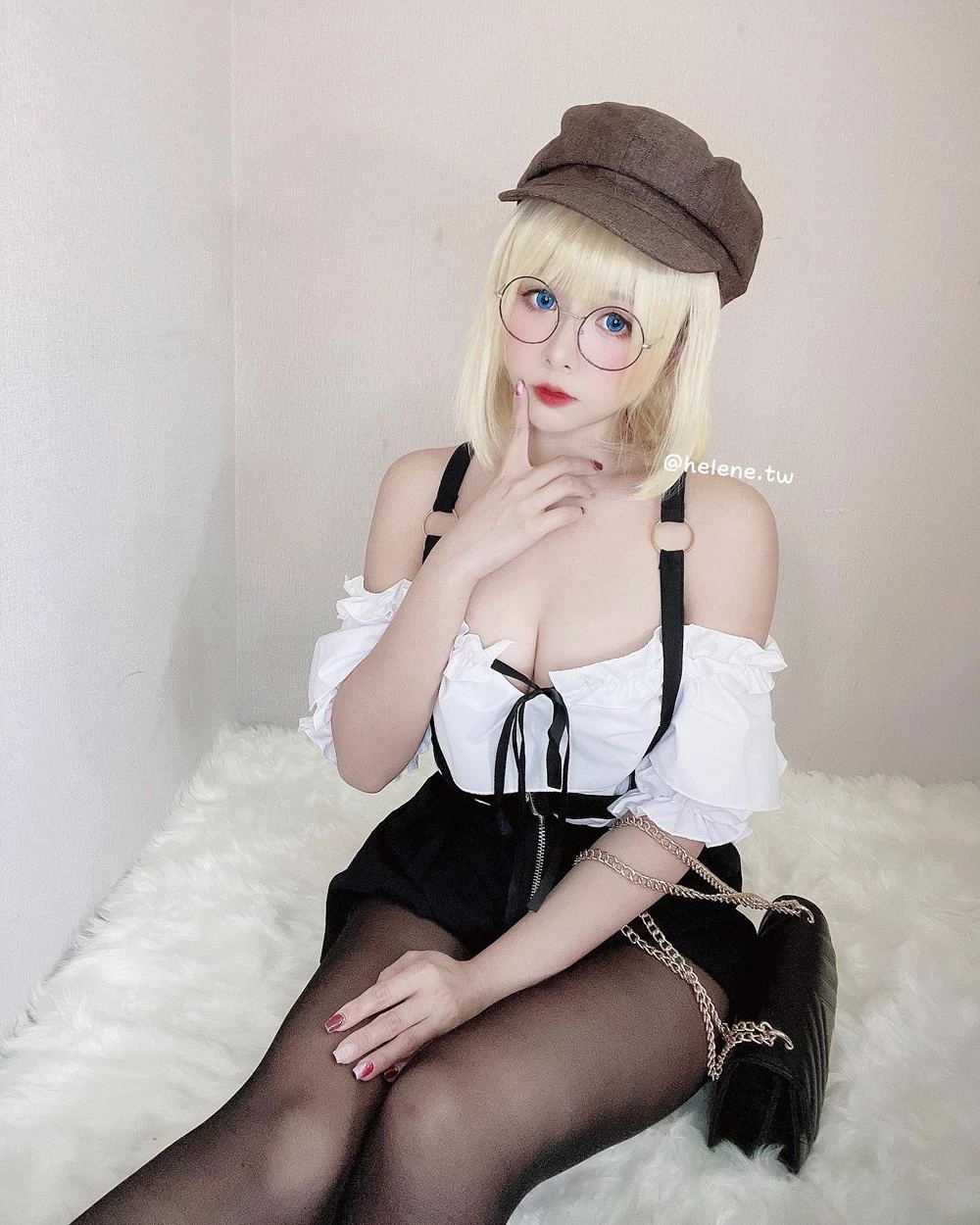 cosplay helene watson