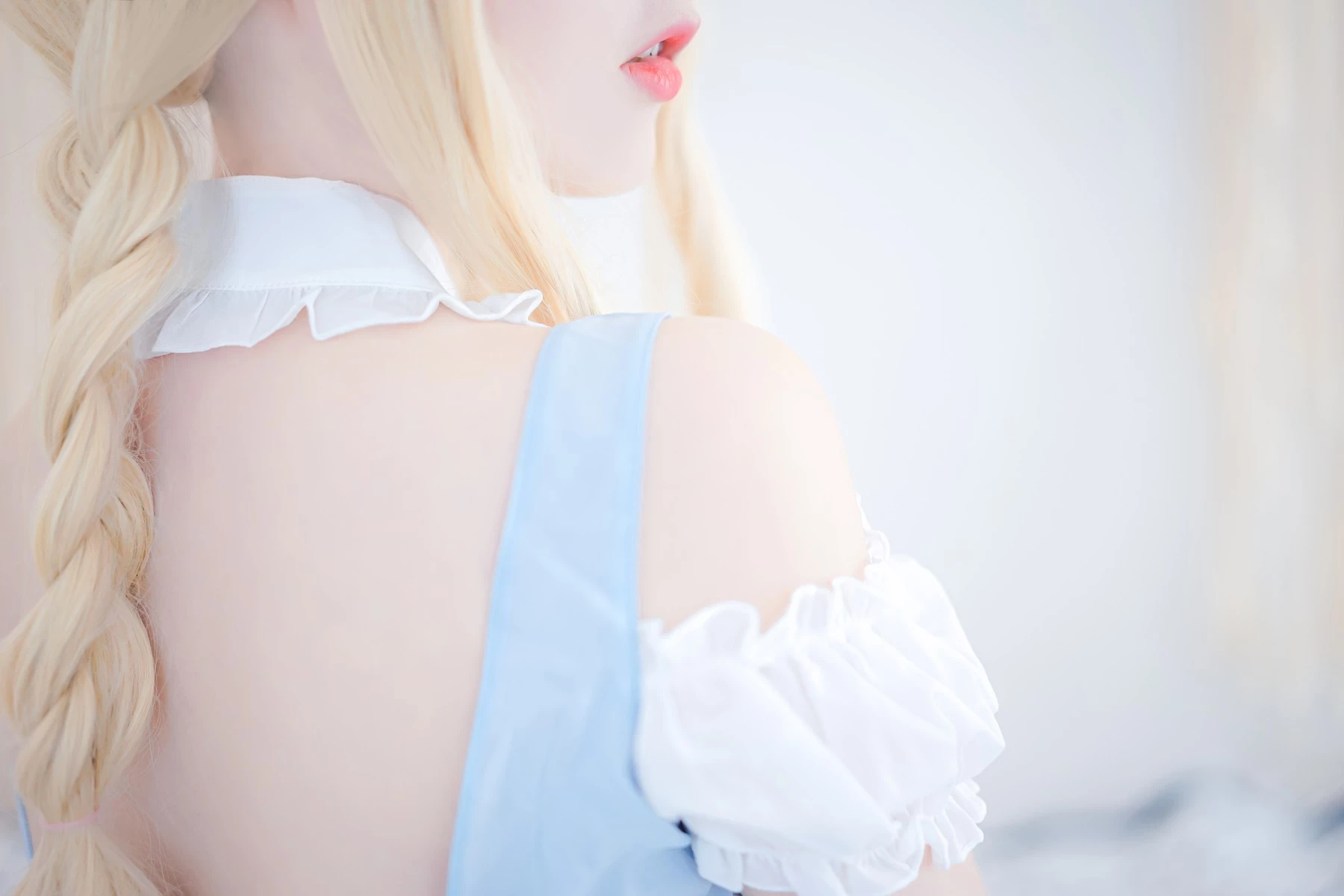 Cosplay 嶋葵 愛麗絲