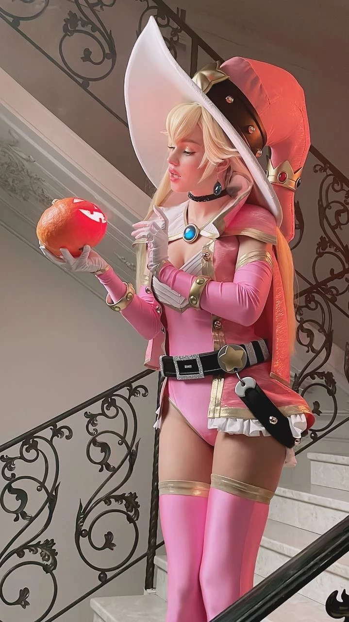 Shirogane - Witch Princess Peach