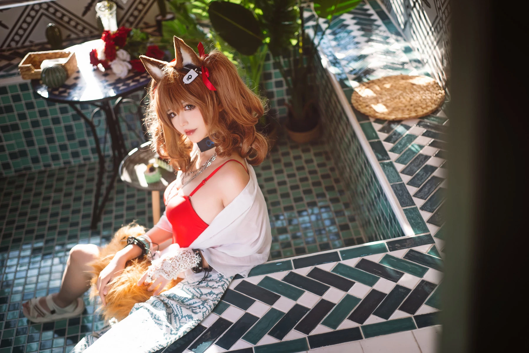 工藤新伍 Cosplay 明日方舟 安潔莉娜 夏卉泳裝