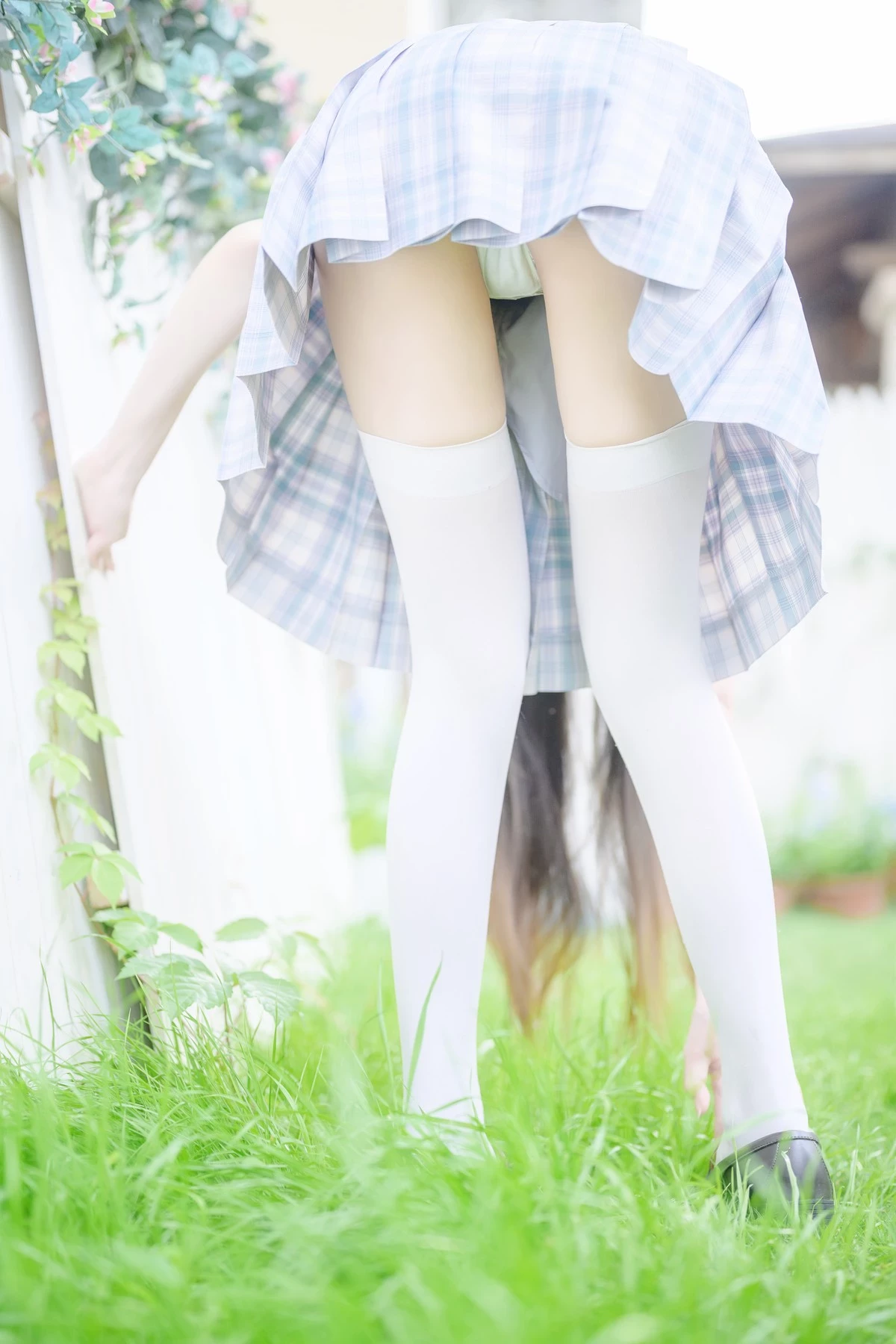 香草喵露露 Cosplay 陽光庭院制服